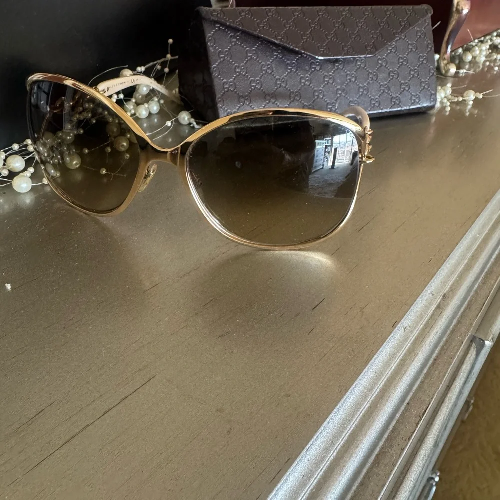 Gucci Gold and White Aviator Sunglasses